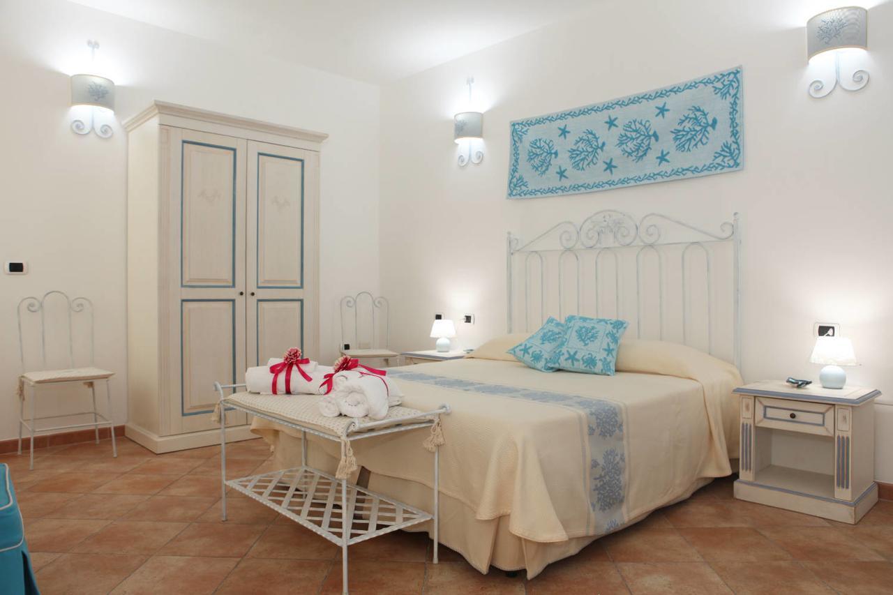 Guest House Villabianca ลามัดดาเลนา ภายนอก รูปภาพ