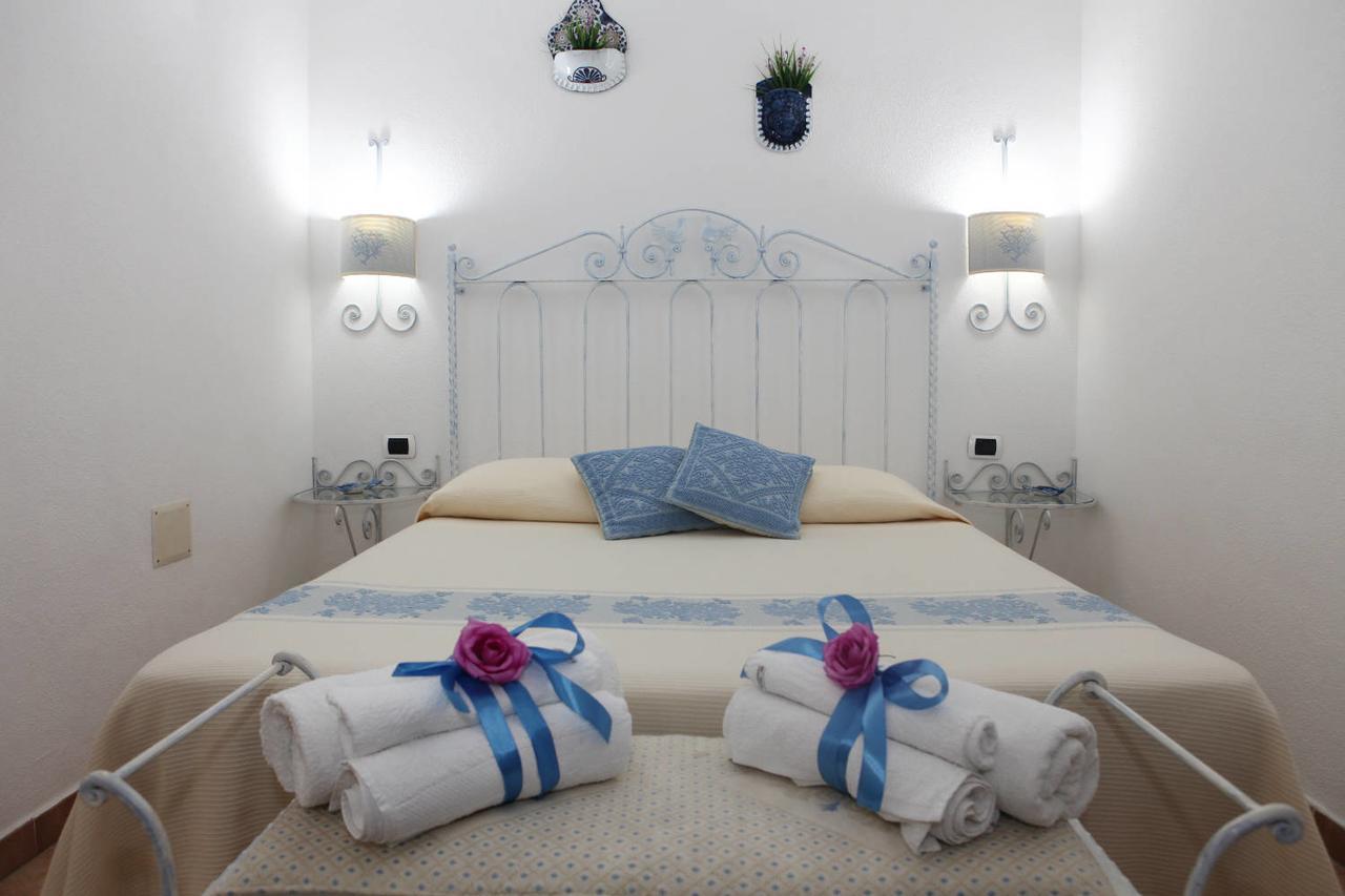 Guest House Villabianca ลามัดดาเลนา ภายนอก รูปภาพ